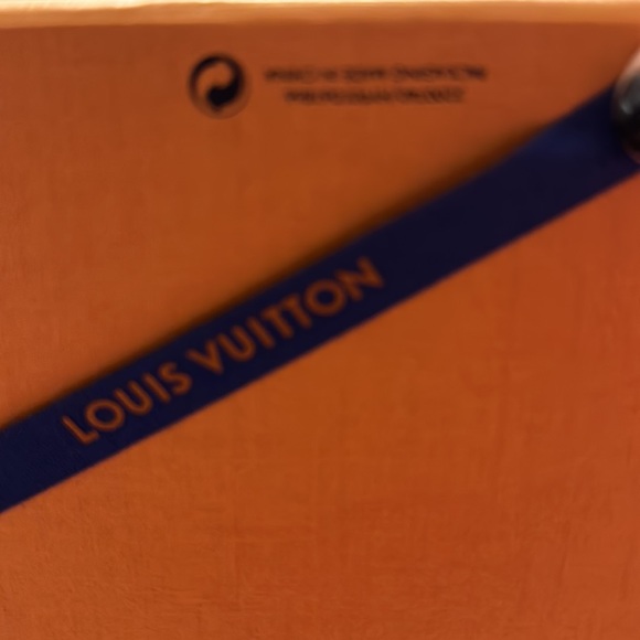 Louis Vuitton Accessories Authentic Louis Vuitton Gift Box